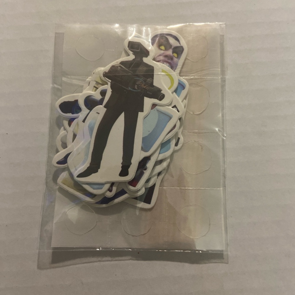 skibidi toilet birthday party decorations pack…new!! - Picture 3 of 4